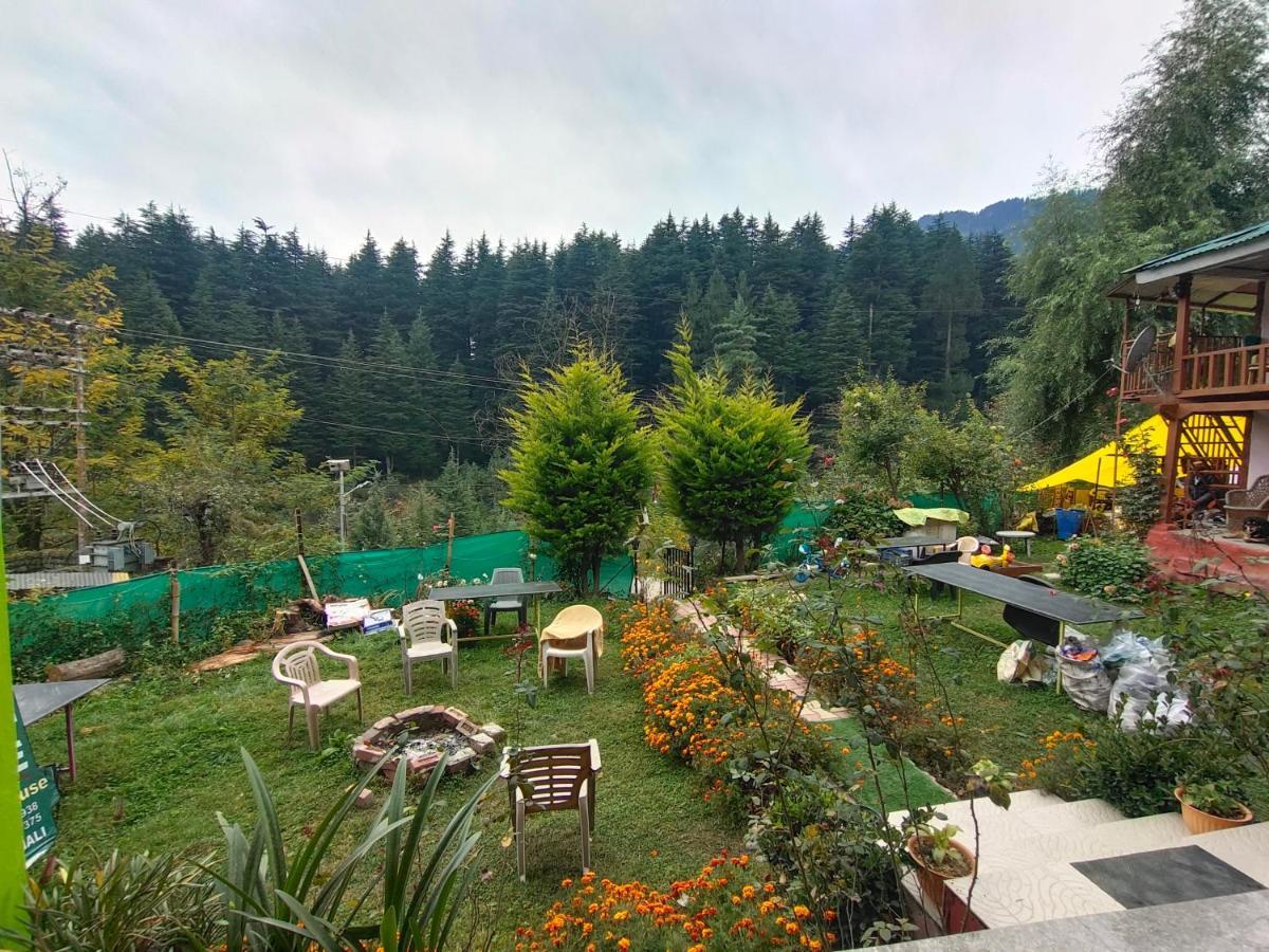 La Siesta India Manali Vandrarhem Exteriör bild