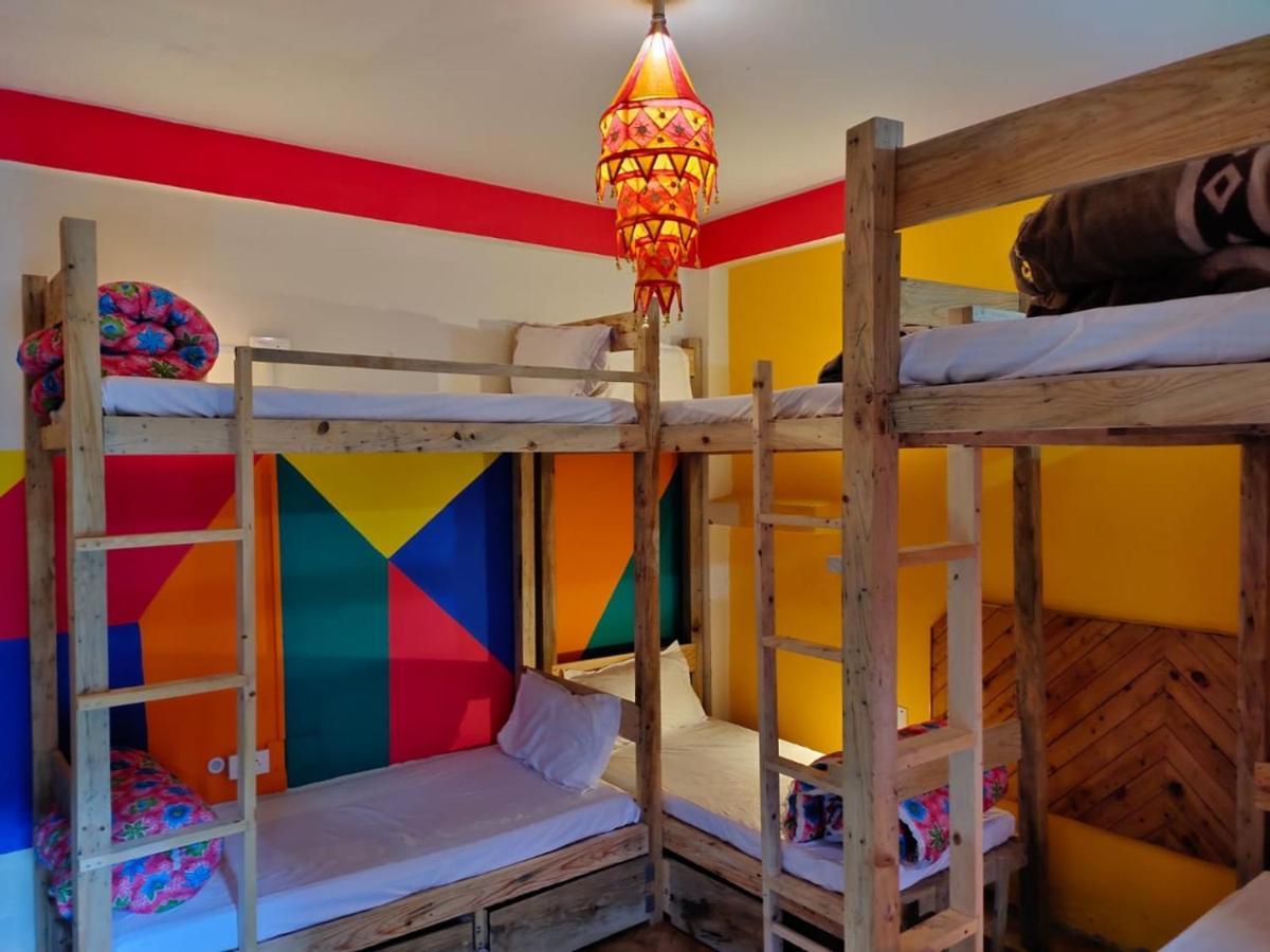 La Siesta India Manali Vandrarhem Exteriör bild