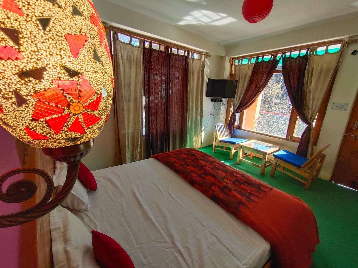 La Siesta India Manali Vandrarhem Exteriör bild