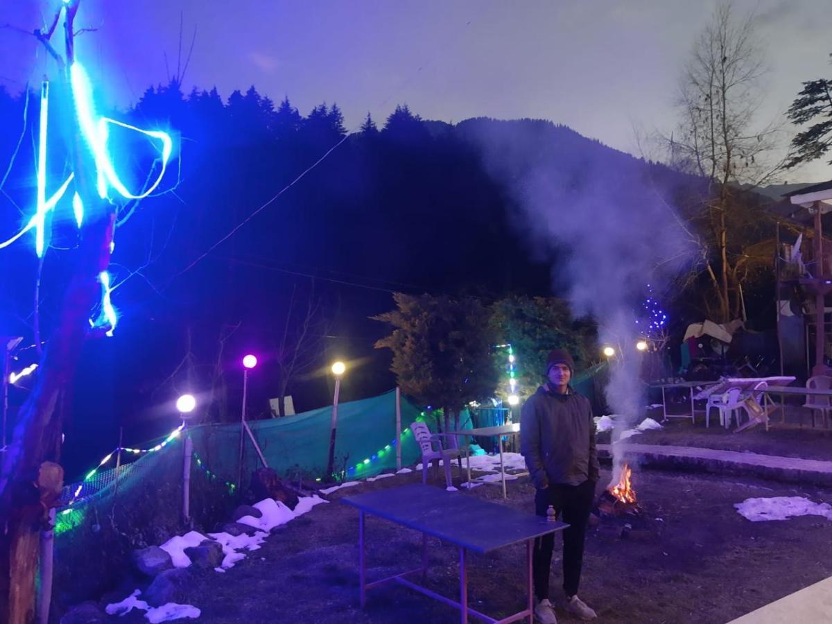 La Siesta India Manali Vandrarhem Exteriör bild